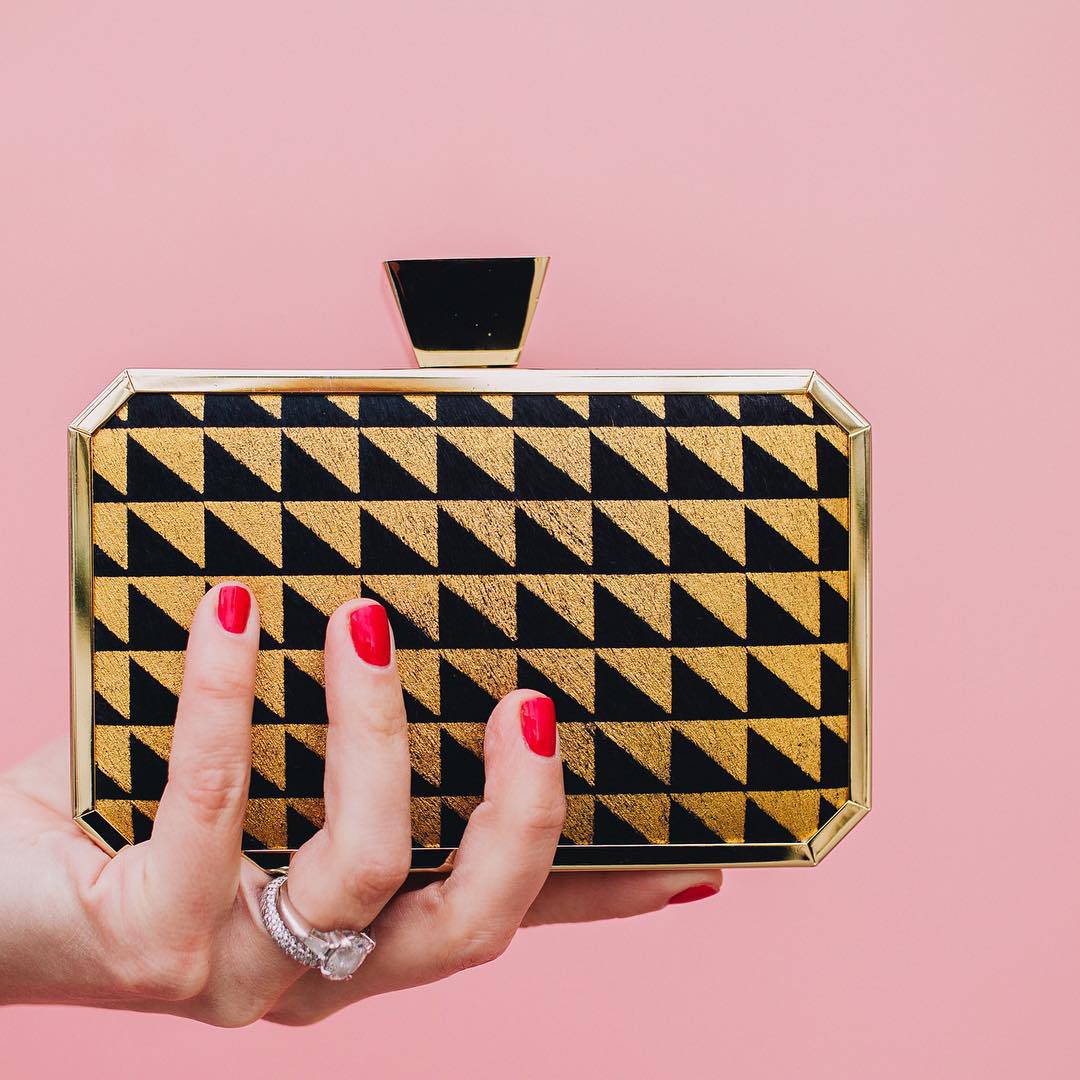 Minaudire Monday ontheblog manimonday opi clutch styleblogger wiw blackandgold patternplayhellip Minaudire Monday ontheblog manimonday opi clutch styleblogger wiw blackandgold patternplayhellip